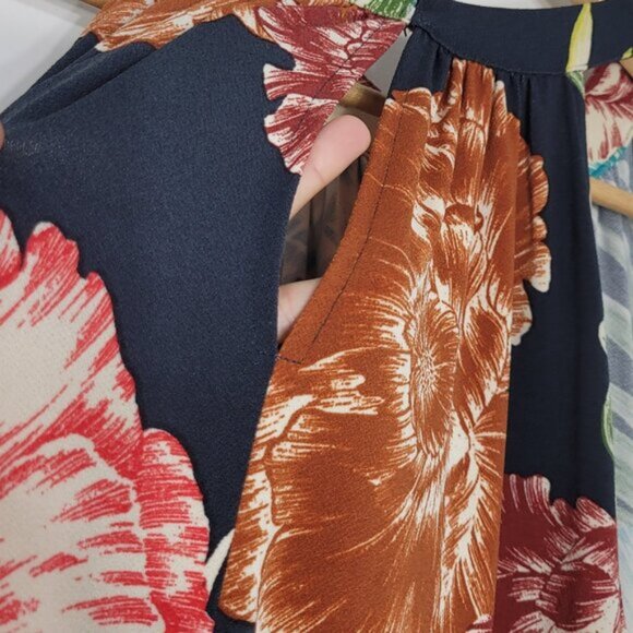 Madison NEW Womens Multicolor Floral Print Sleeveless Halter Neck Shift Dress M - Picture 3 of 11